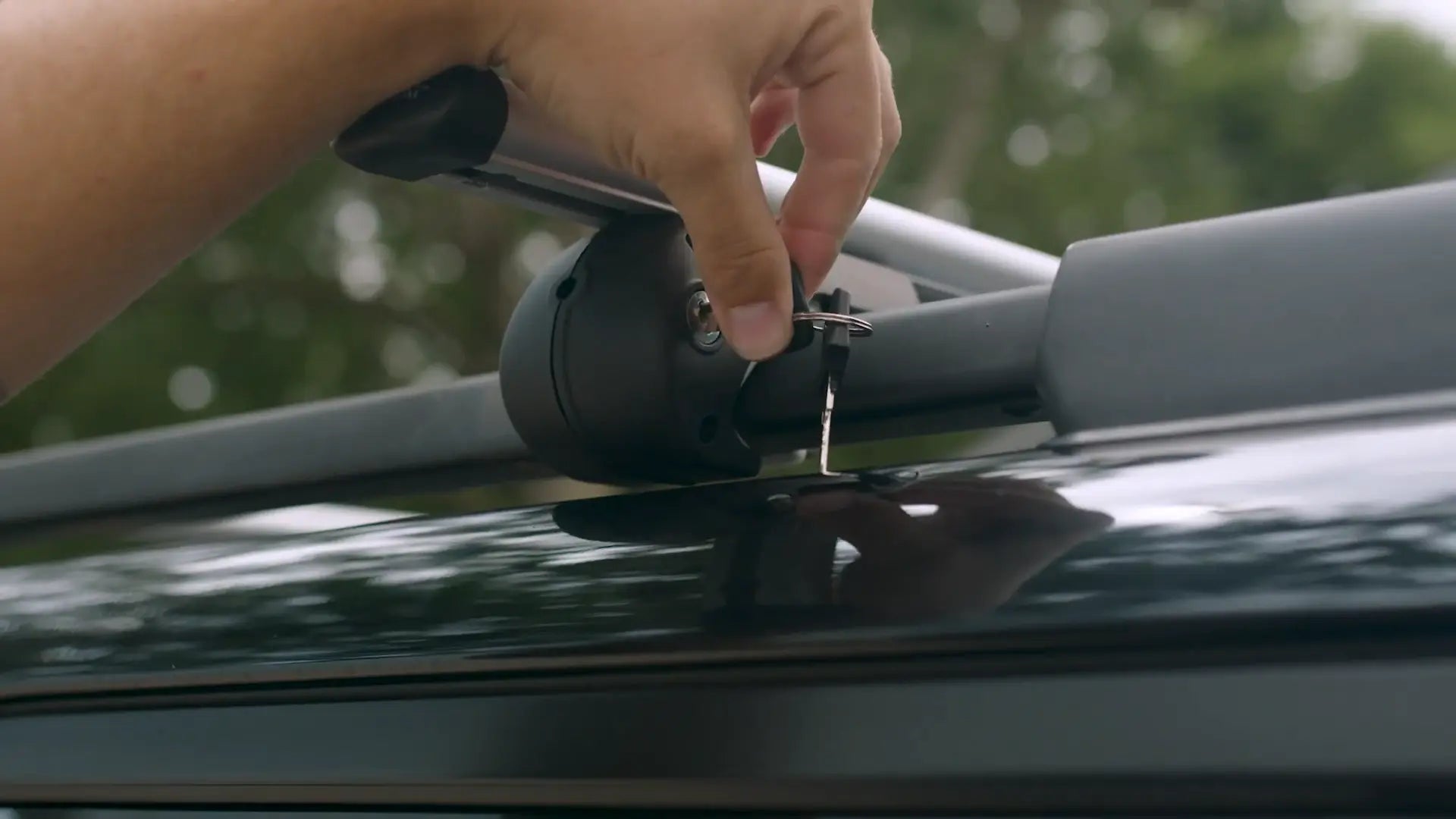 Roof Rack Crossbars Installation Step by Step Guide RoofPax
