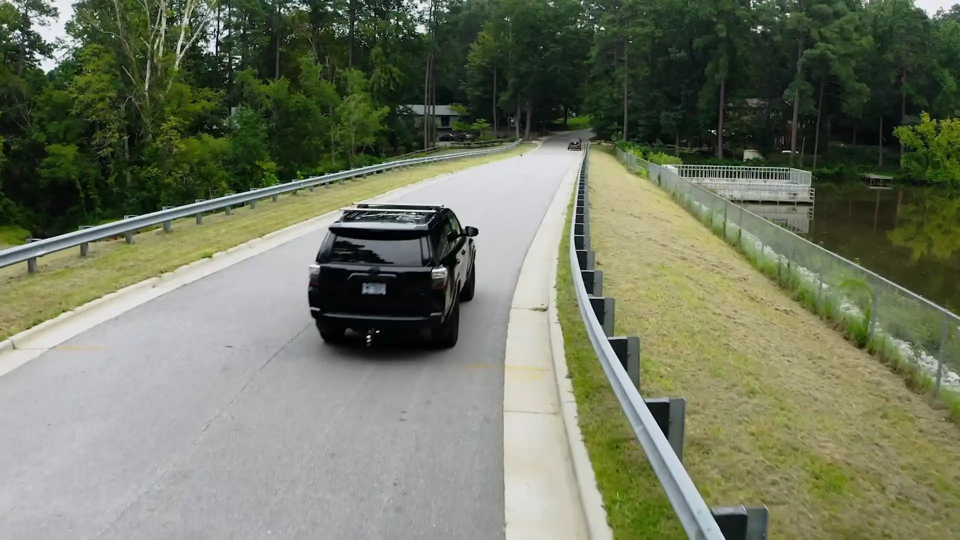 Stop Roof Rack Wind Noise Expert Tips & Tricks RoofPax