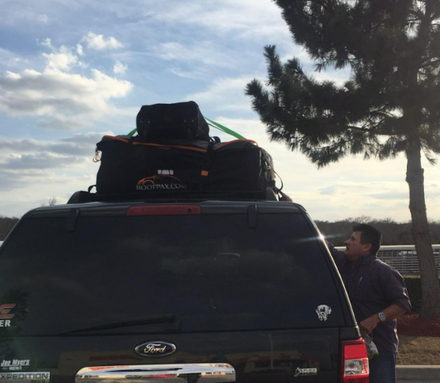 Packing a roof box sale